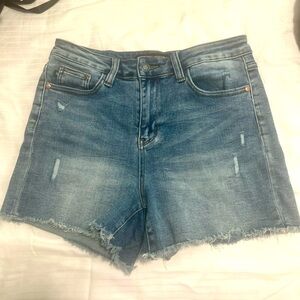 Judy Blue Denim Distressed Shorts Size Medium Cutoff Stretch